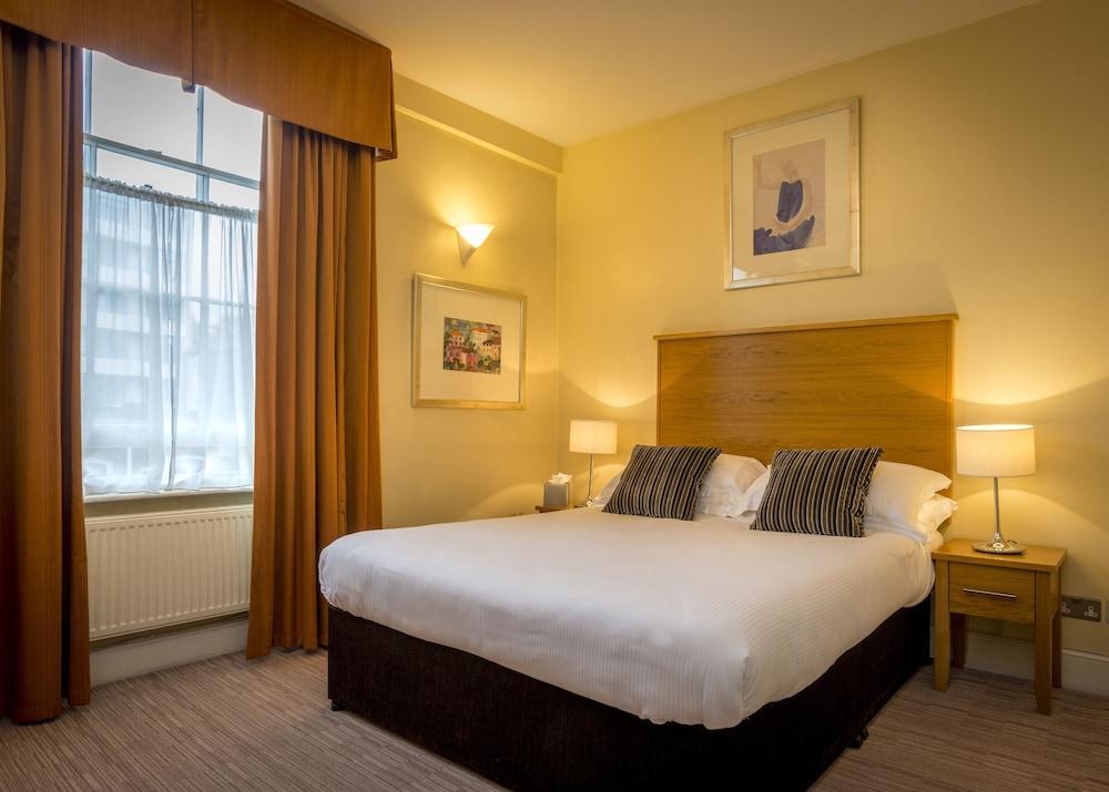 Hotel The Goodenough On Mecklenburgh Square 4*